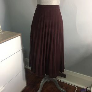 City Chic Pleated Skirt